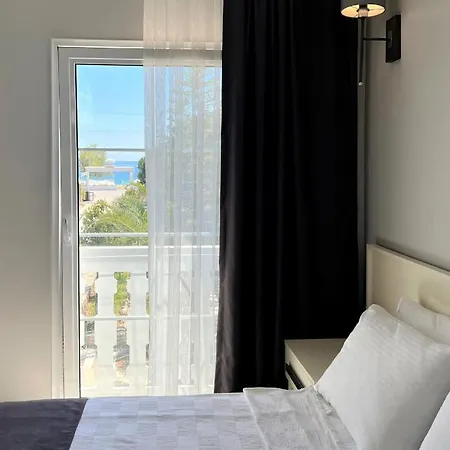 Beyaz Inci * 帕拉姆布库