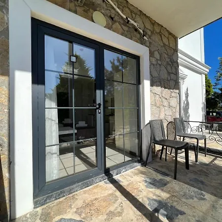 Beyaz Inci Szálloda *