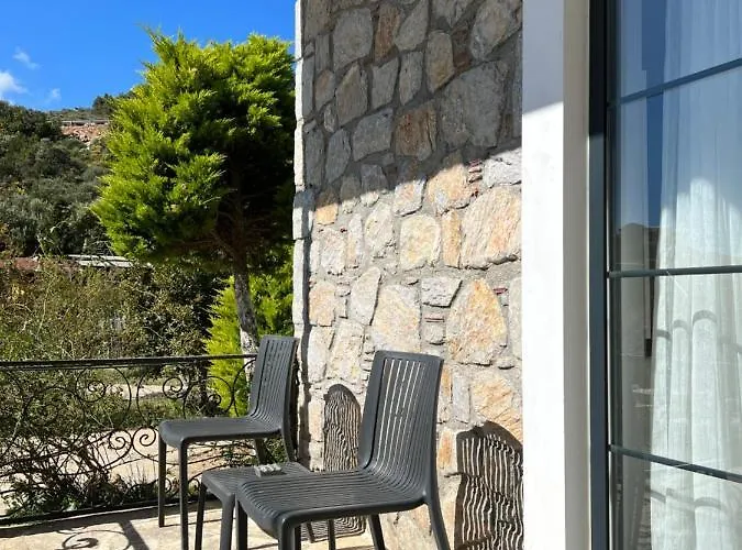 Beyaz ınci Otel *